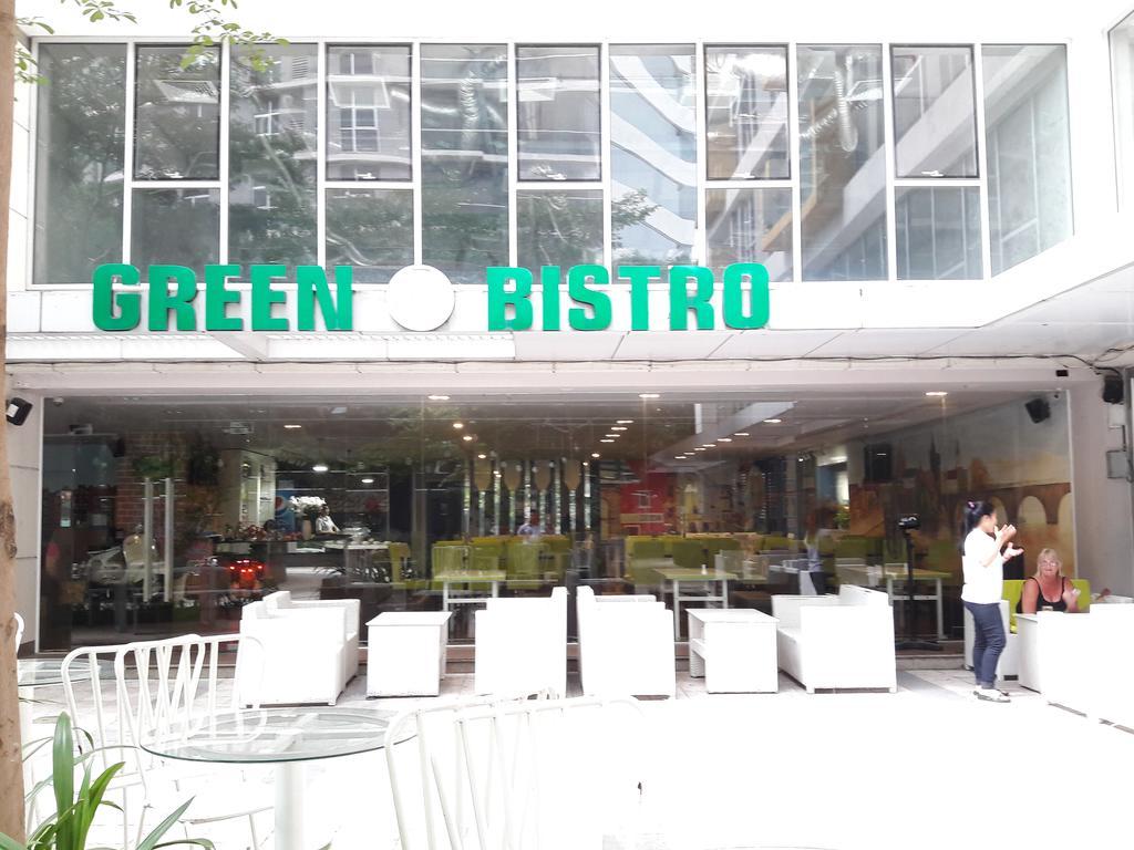 Bluesky Serviced Apartment Airport Plaza Ho Chi Minh City Bagian luar foto