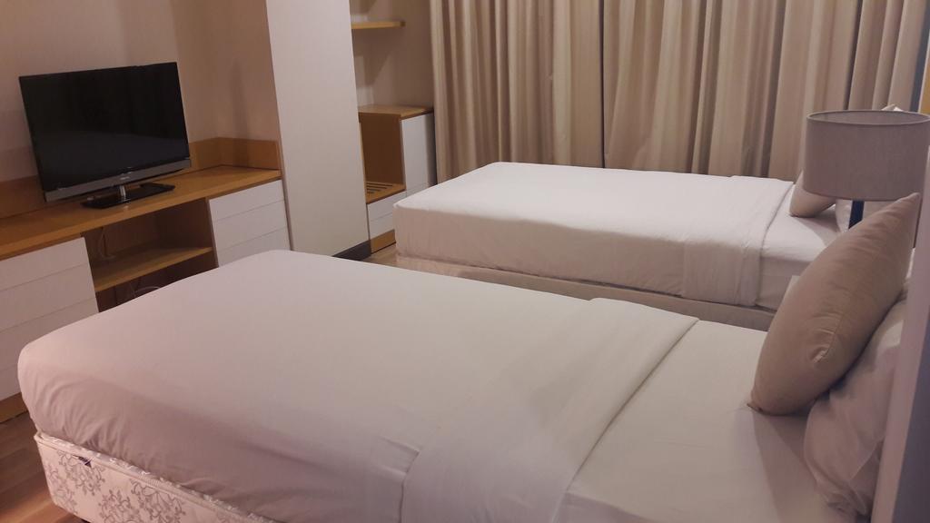 Bluesky Serviced Apartment Airport Plaza Ho Chi Minh City Bagian luar foto
